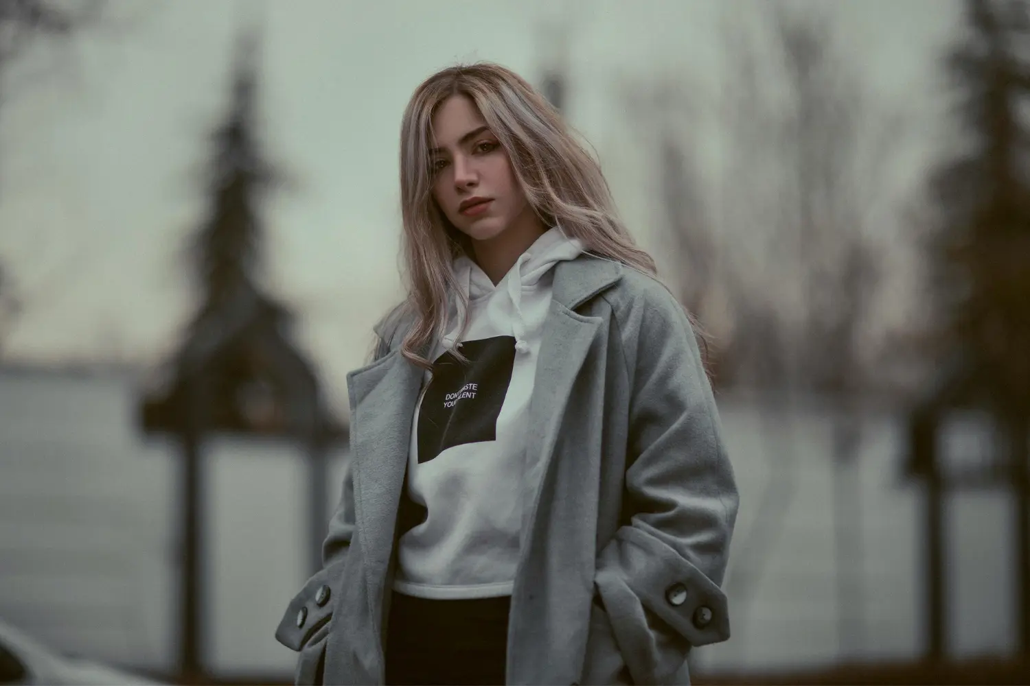 Layered-Street-Style-Hoodie-Overcoat.